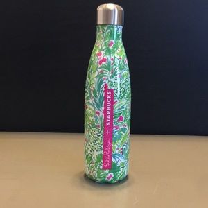 Lilly Pulitzer + Swell Bottle